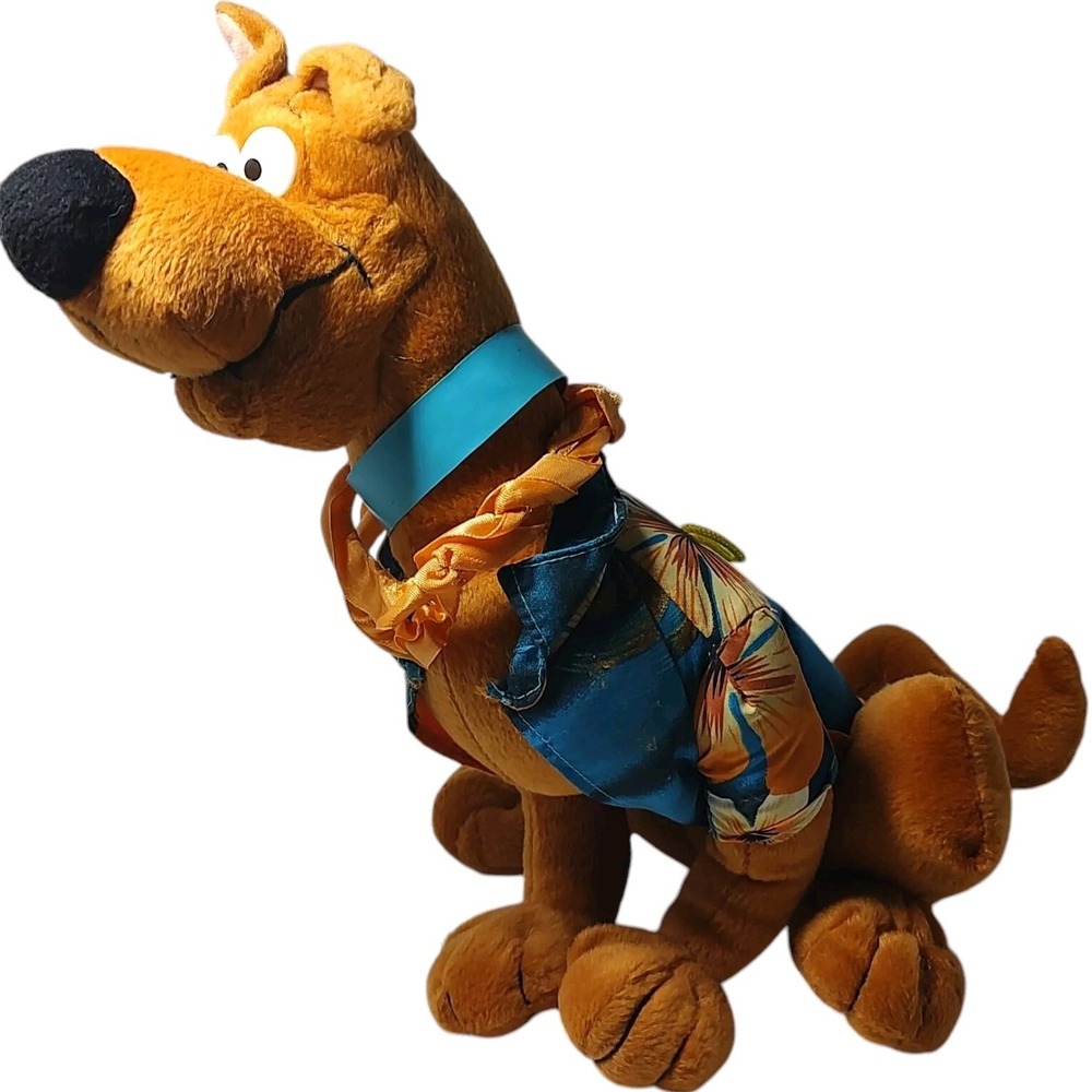 Hanna Barbera Scooby Doo in Hawaii Shirt Classic Toy Company Co 12 in Plush 2006